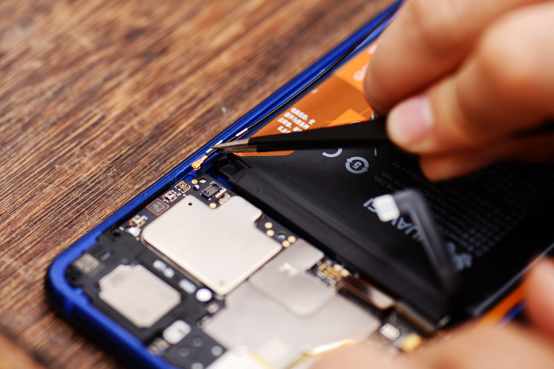 解鎖液冷線黑科技，開啟高效新時(shí)代