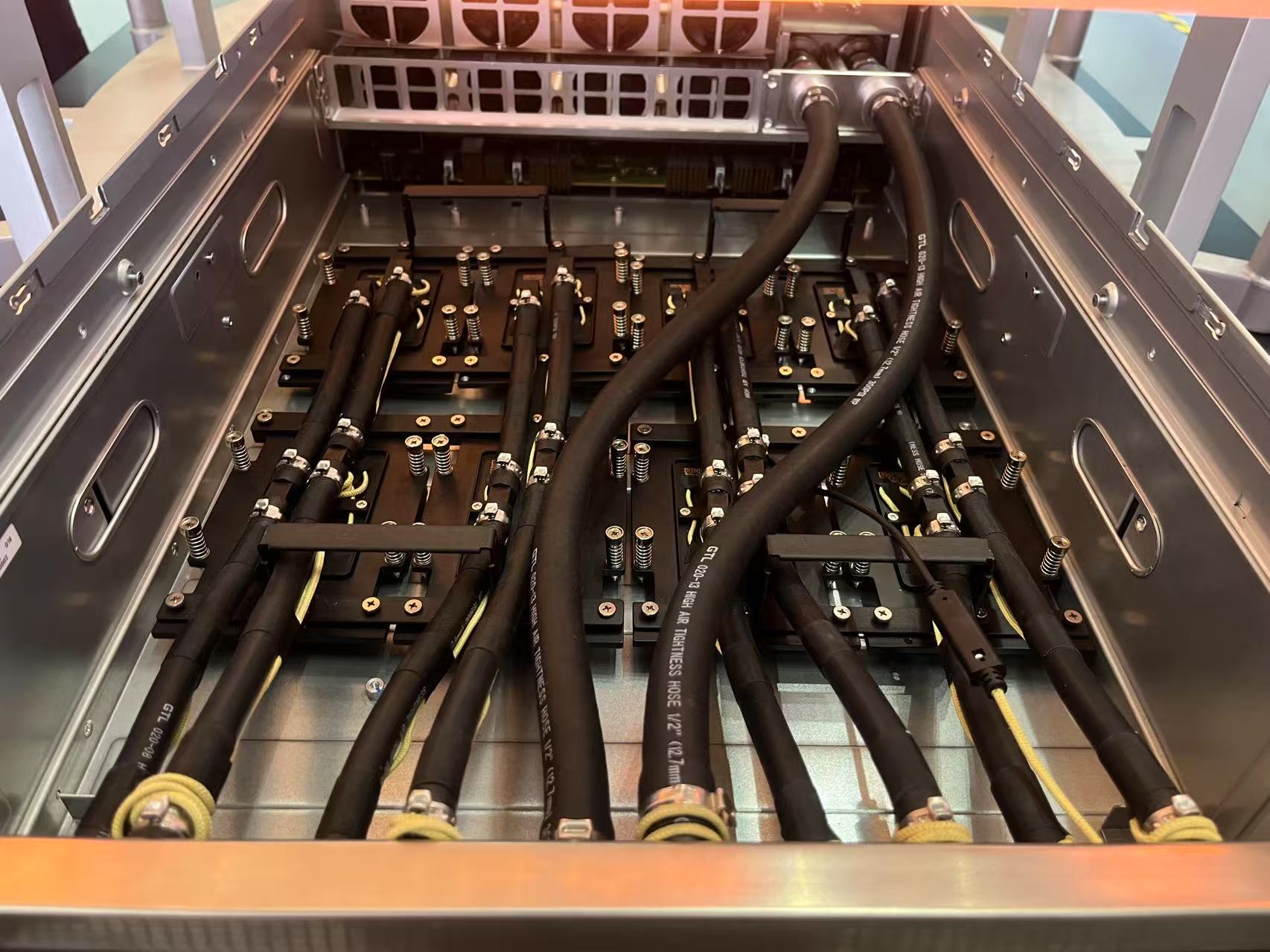 從感知到預(yù)測：業(yè)疆智能引領(lǐng)定位水浸傳感技術(shù)，邁向工業(yè)4.0水風險管理