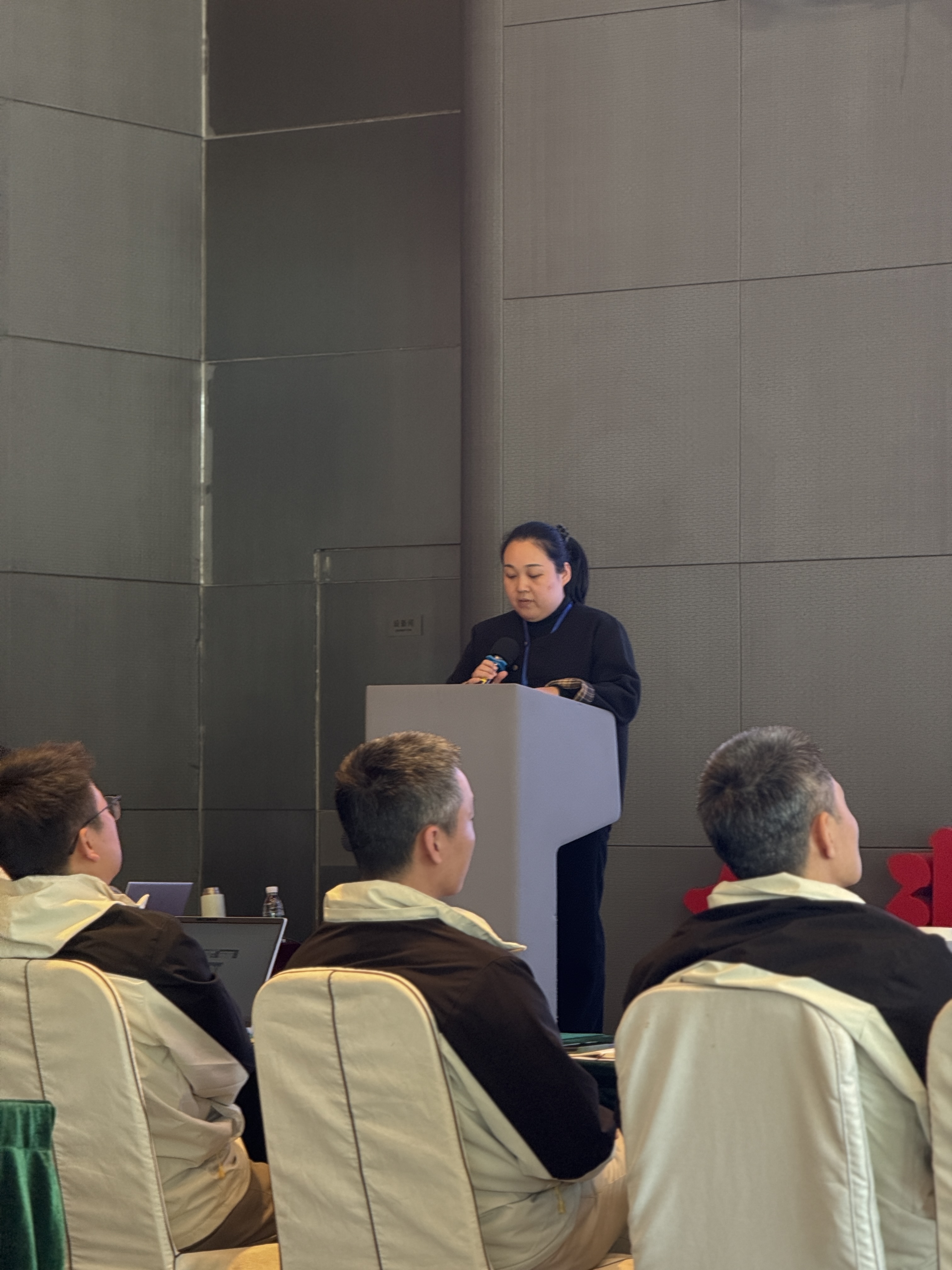 深化反思蓄力前行 凝心聚智共繪藍(lán)圖 深化反思蓄力前行 凝心聚智共繪藍(lán)圖